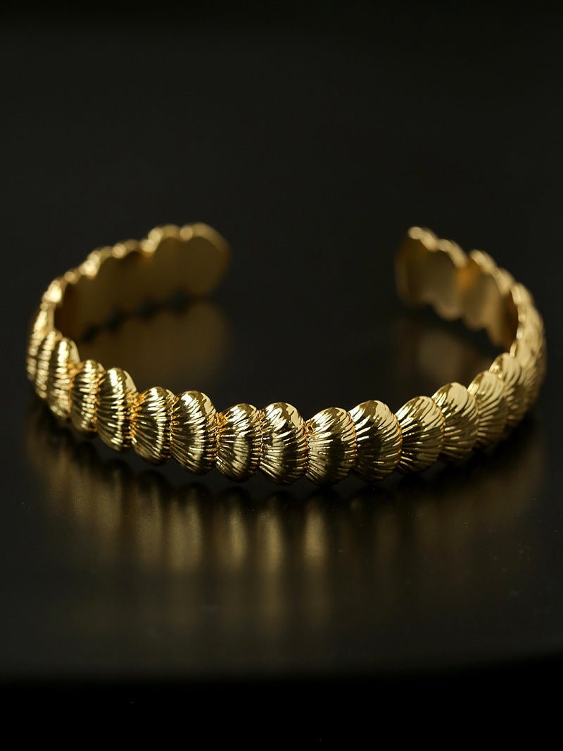 3D Sculpted Seashell Texture Open Cuff Bangle - floysun