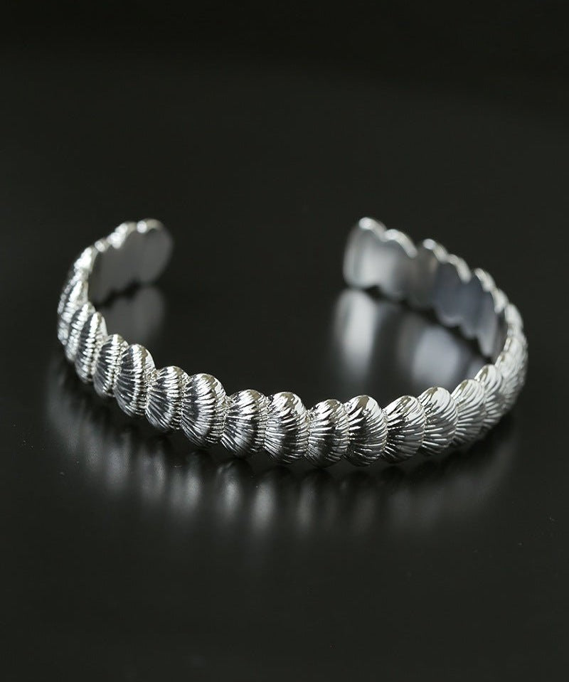 3D Sculpted Seashell Texture Open Cuff Bangle - floysun