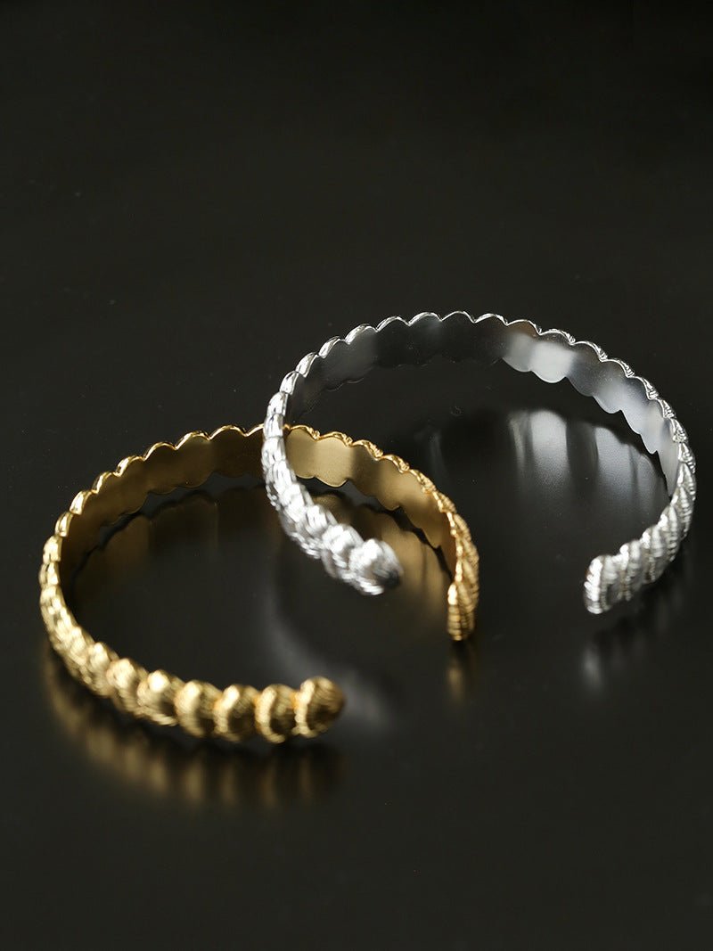 3D Sculpted Seashell Texture Open Cuff Bangle - floysun