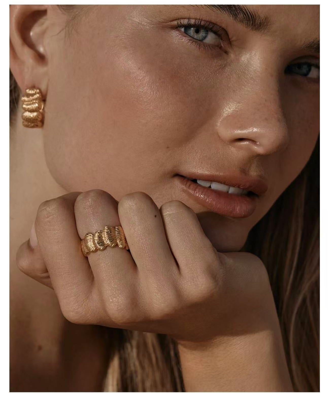 3D Sculpted Seashell Texture Open Statement Ring - floysun