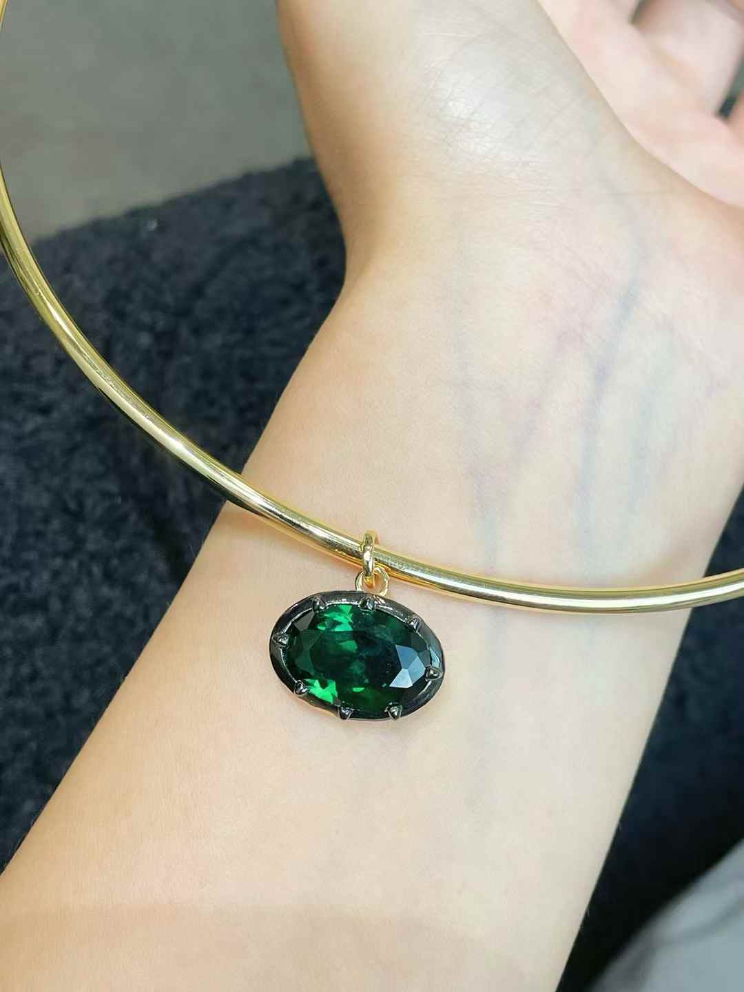 8ct Oversized Oval Solitaire Pendant - floysun