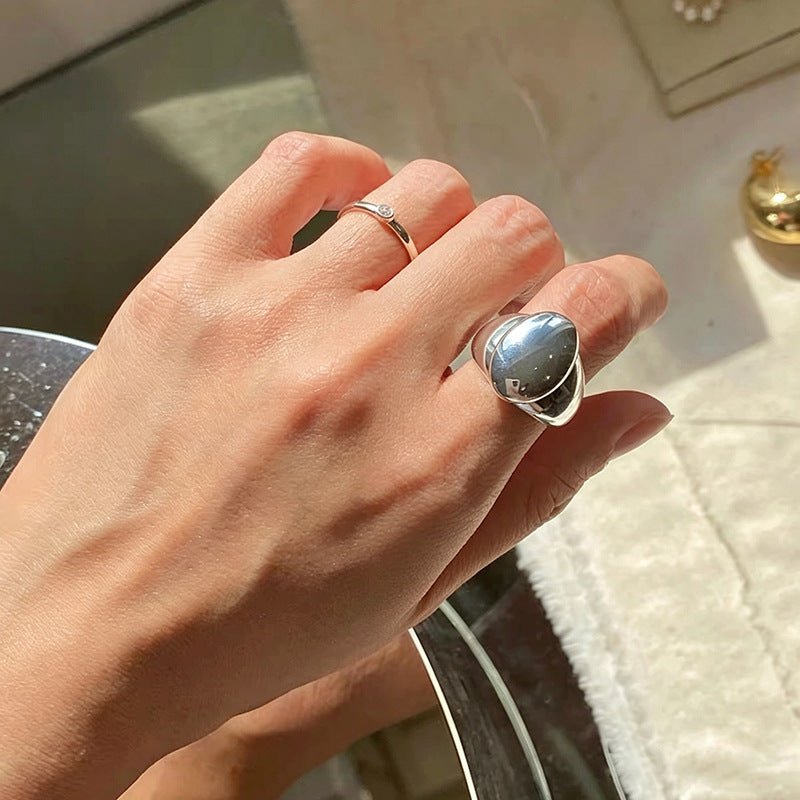925 Sterling Silver High-Polish Sculptural Oval Signet Ring - floysun