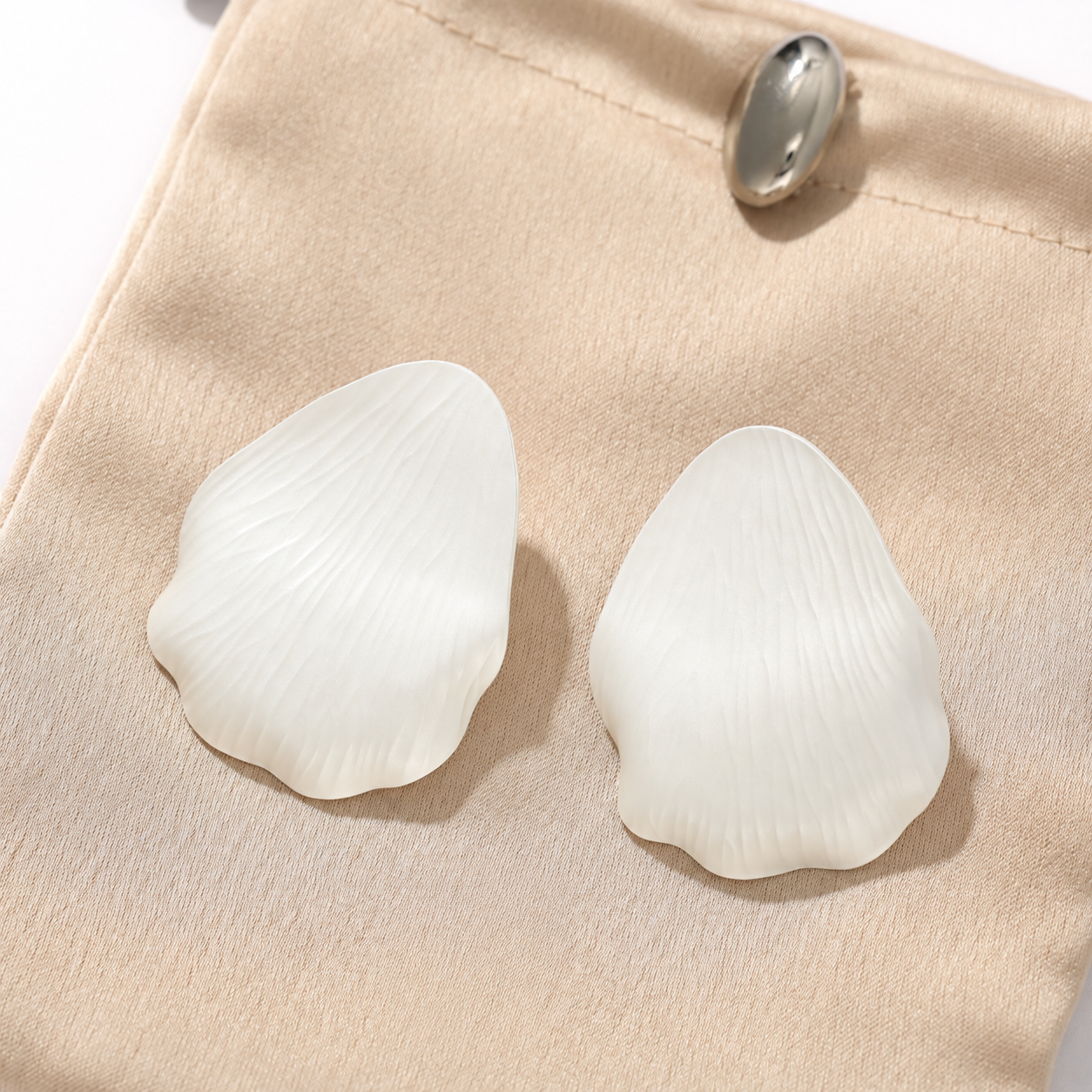 Sculpted white petal statement stud earrings in 925 sterling silver