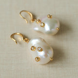 Minimal Elegant Inlaid Cubic Zirconia Baroque Freshwater Pearl Hook Earrings