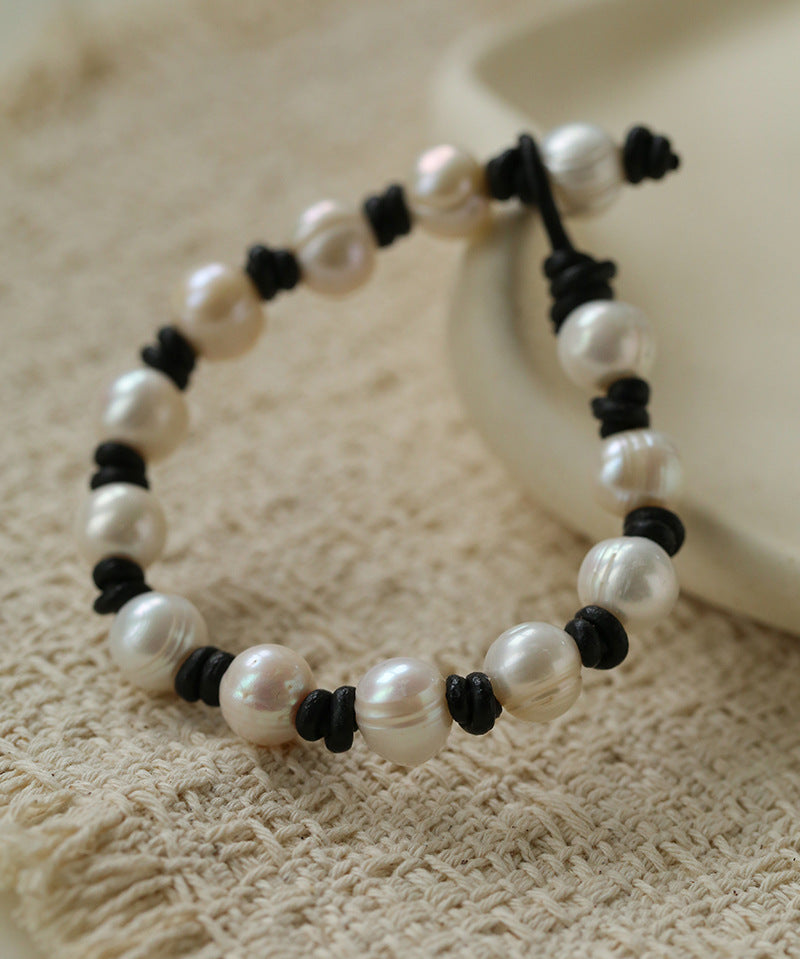 Natural Pearl Knotted Leather Bracelet