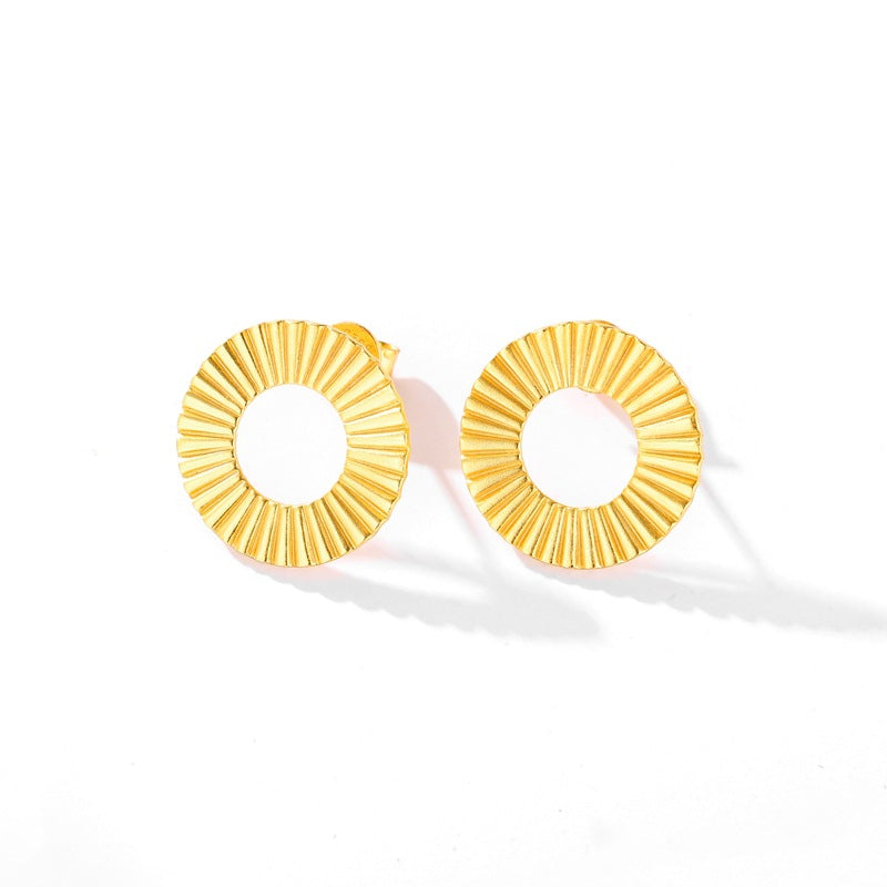 Fluted Circle Stud Earrings | Vintage Luxury Everyday Hoops