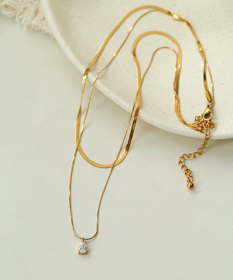 Sleek Herringbone Snake Chain Choker - Stainless Steel Pendant Necklace