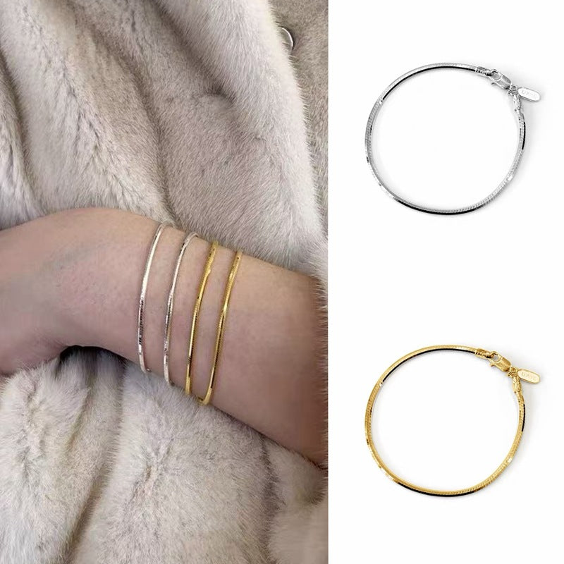 Textured Flat Snake Chain Bracelet - front product view | Floysun