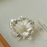 French Vintage Sculpted Daisy Brooch