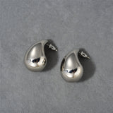 Minimal Sculptural C-Shape Teardrop Stud Earrings