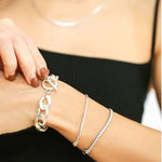 Textured Flat Snake Chain Bracelet - side view | Floysun