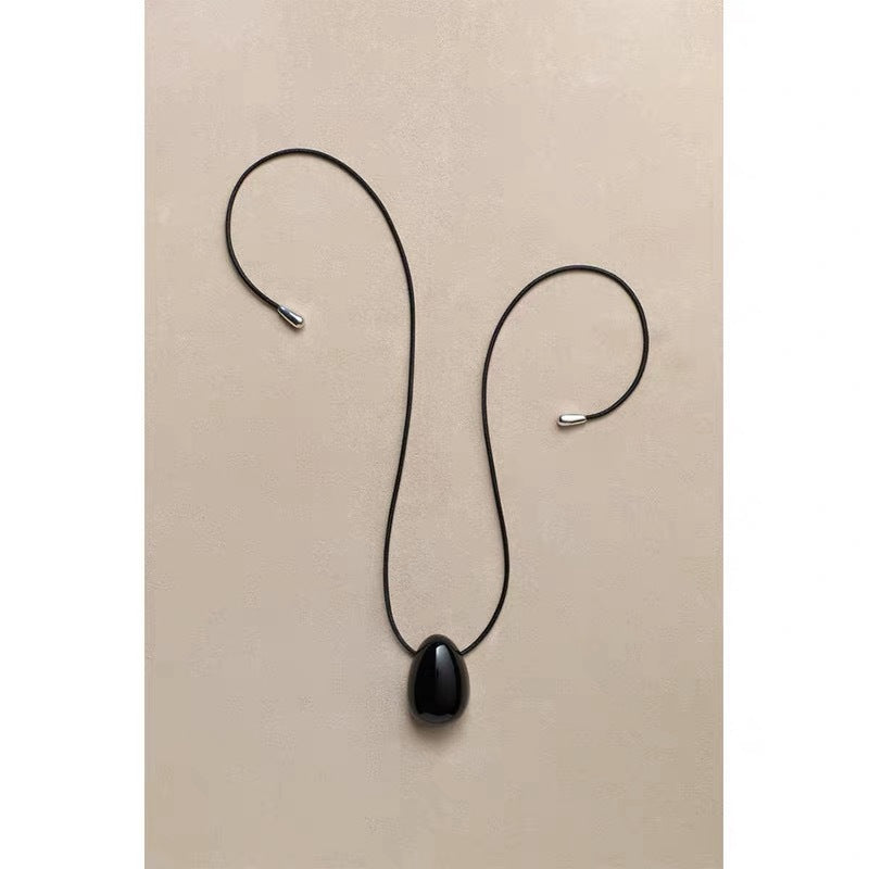 Black Teardrop Pendant Necklace