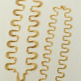 Flowing Wavy Lines U-Shaped Metal Layering Necklace