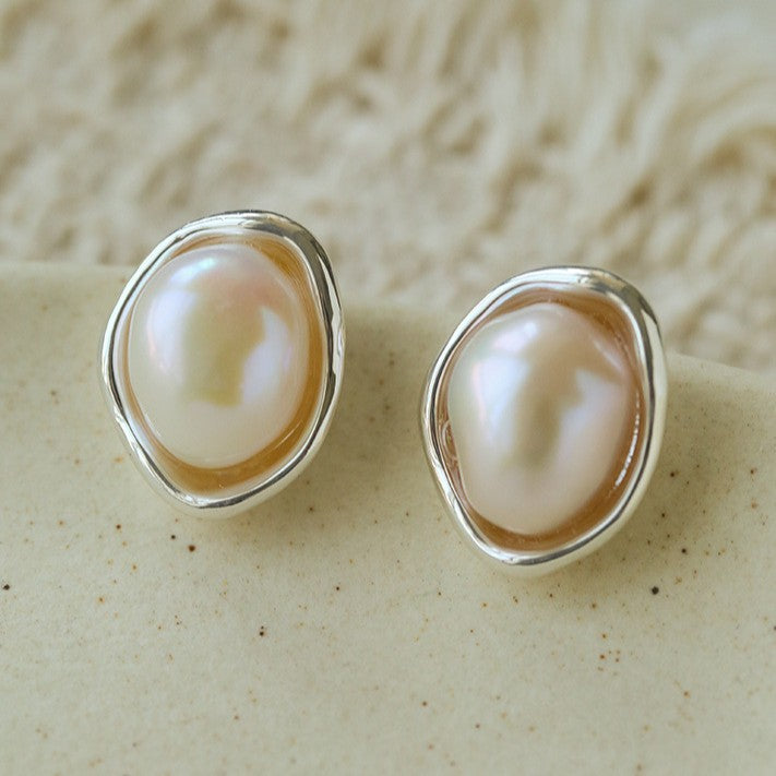 Elegant Minimalist Oval Freshwater Pearl Stud Earrings
