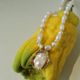 Vintage Baroque Pearl Shell Pendant Adjustable Choker Necklace