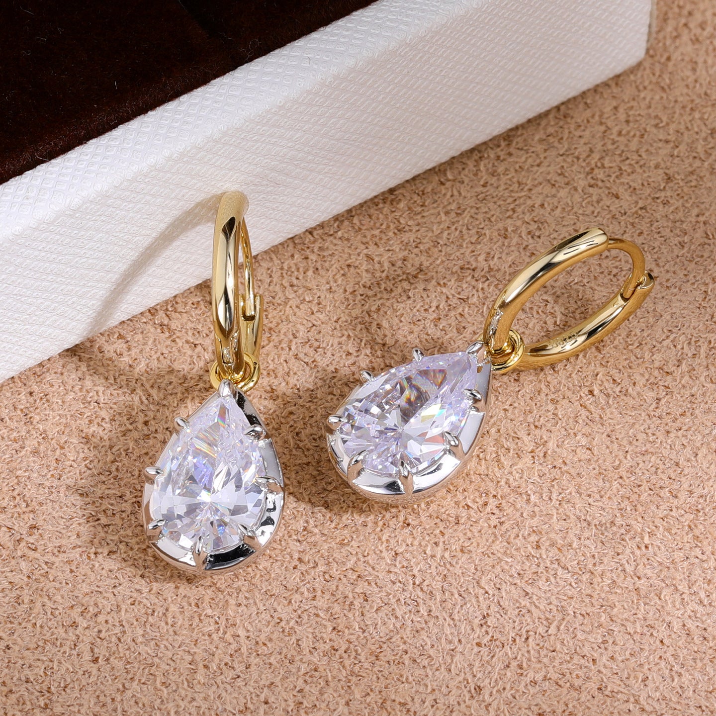 Two-Tone Pear-Cut Cubic Zirconia Drop Earrings - close-up detail | Floysun