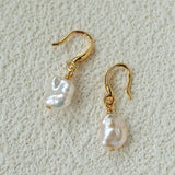 Minimal Elegant Inlaid Cubic Zirconia Baroque Freshwater Pearl Hook Earrings