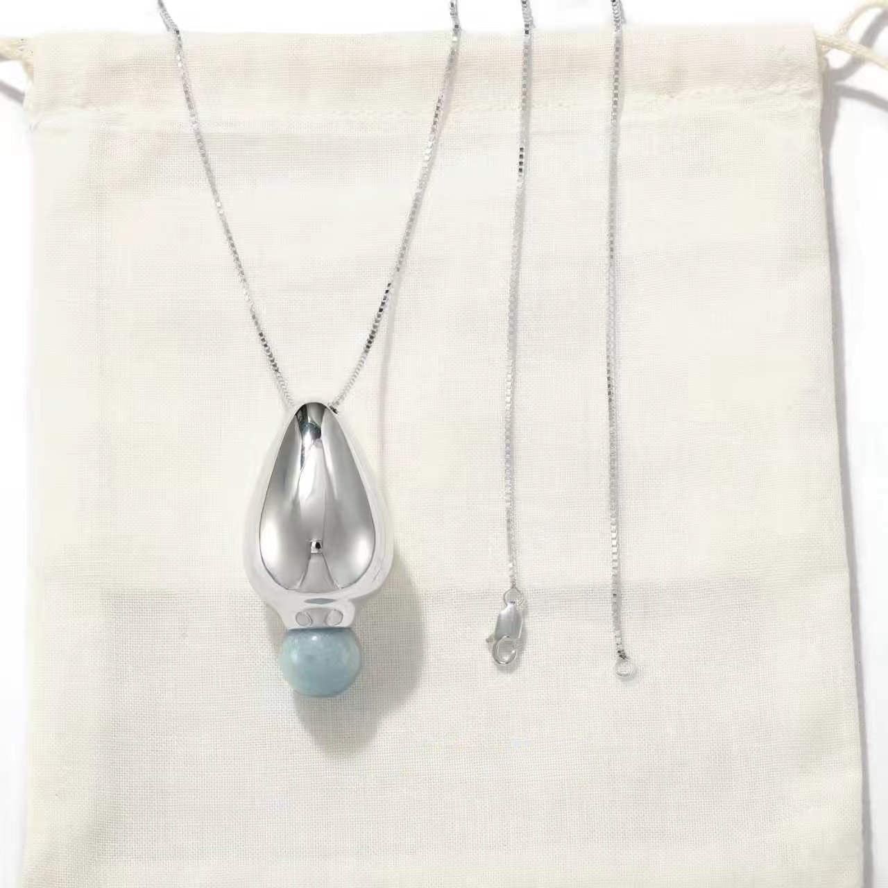 Angelite and Black Onyx Flower Bud Long Necklace - floysun