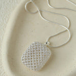 Architectural Lattice Geometric Pendant Necklace - Modern Minimalist Grid Medallion Long Chain - floysun