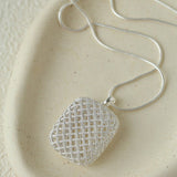 Architectural Lattice Geometric Pendant Necklace - Modern Minimalist Grid Medallion Long Chain - floysun