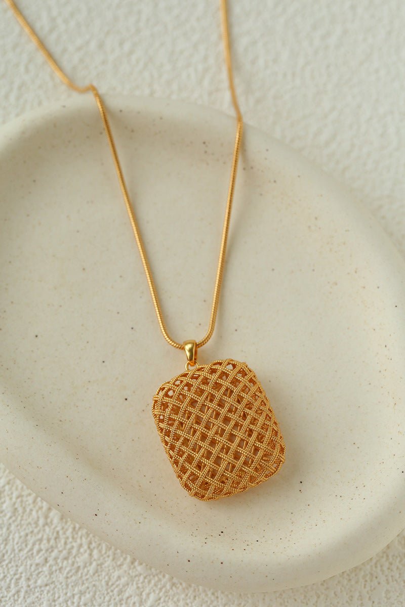 Architectural Lattice Geometric Pendant Necklace - Modern Minimalist Grid Medallion Long Chain - floysun