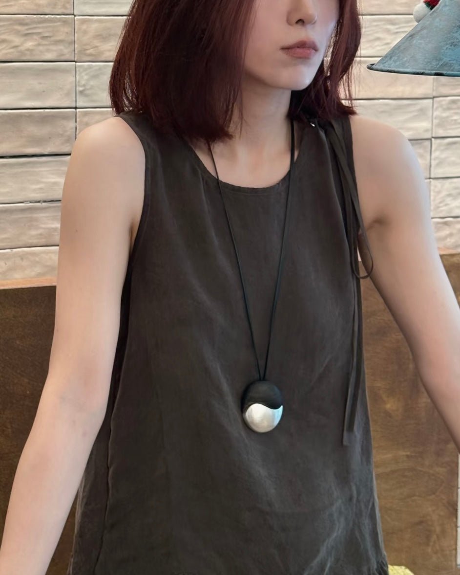 Artisan Black Ebony & Brushed Metal Long Necklace - floysun