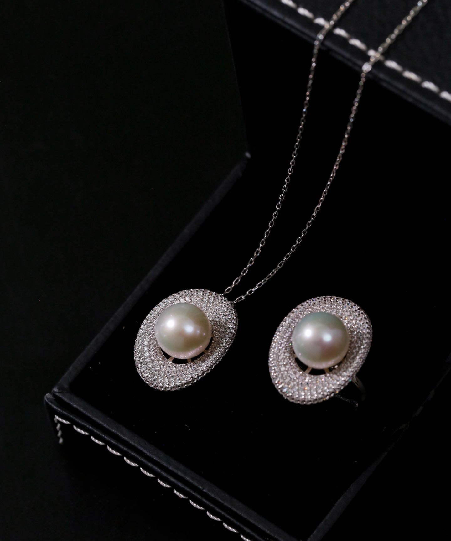 Aurora Edison Pearl Adjustable Ring - floysun