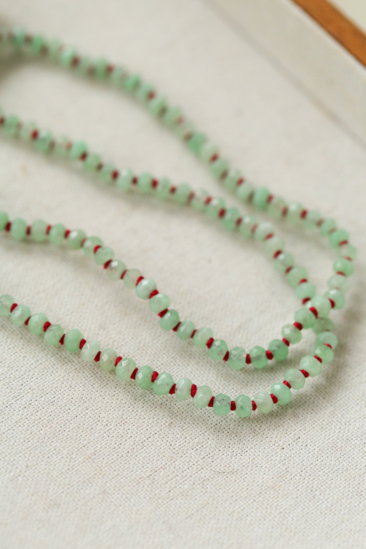 Auspicious Elephant Collection White Jade Carved Elephant Pendant Beaded Necklace - floysun