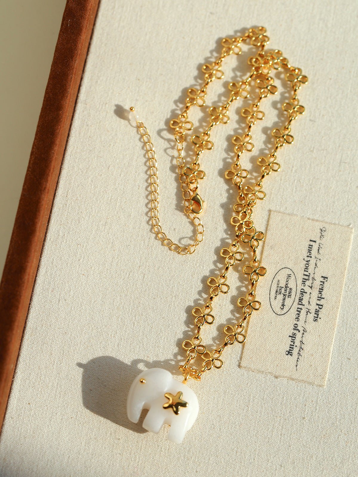 Auspicious Elephant Collection White Jade Elephant Pendant Chian Necklace - floysun