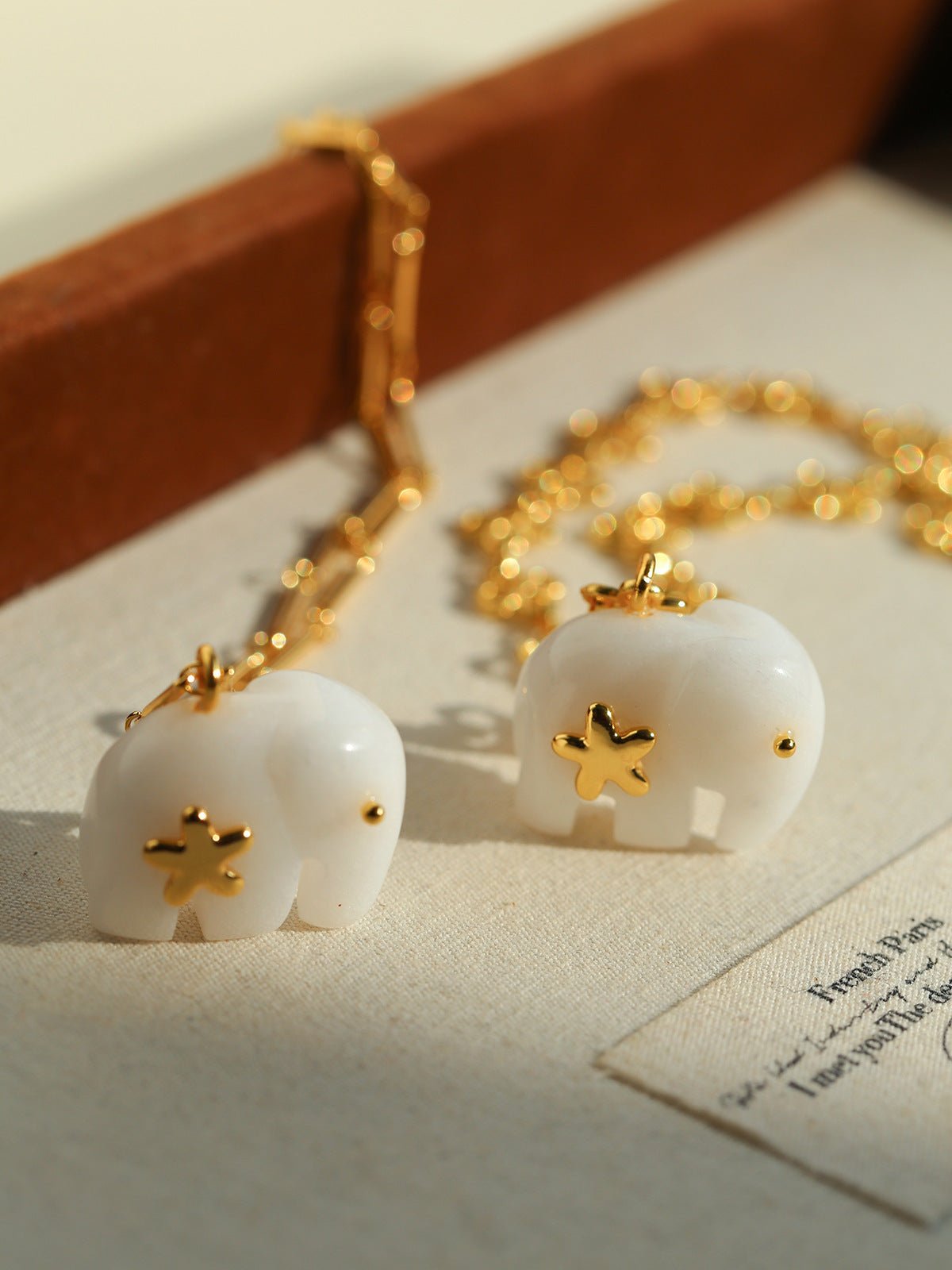 Auspicious Elephant Collection White Jade Elephant Pendant Chian Necklace - floysun