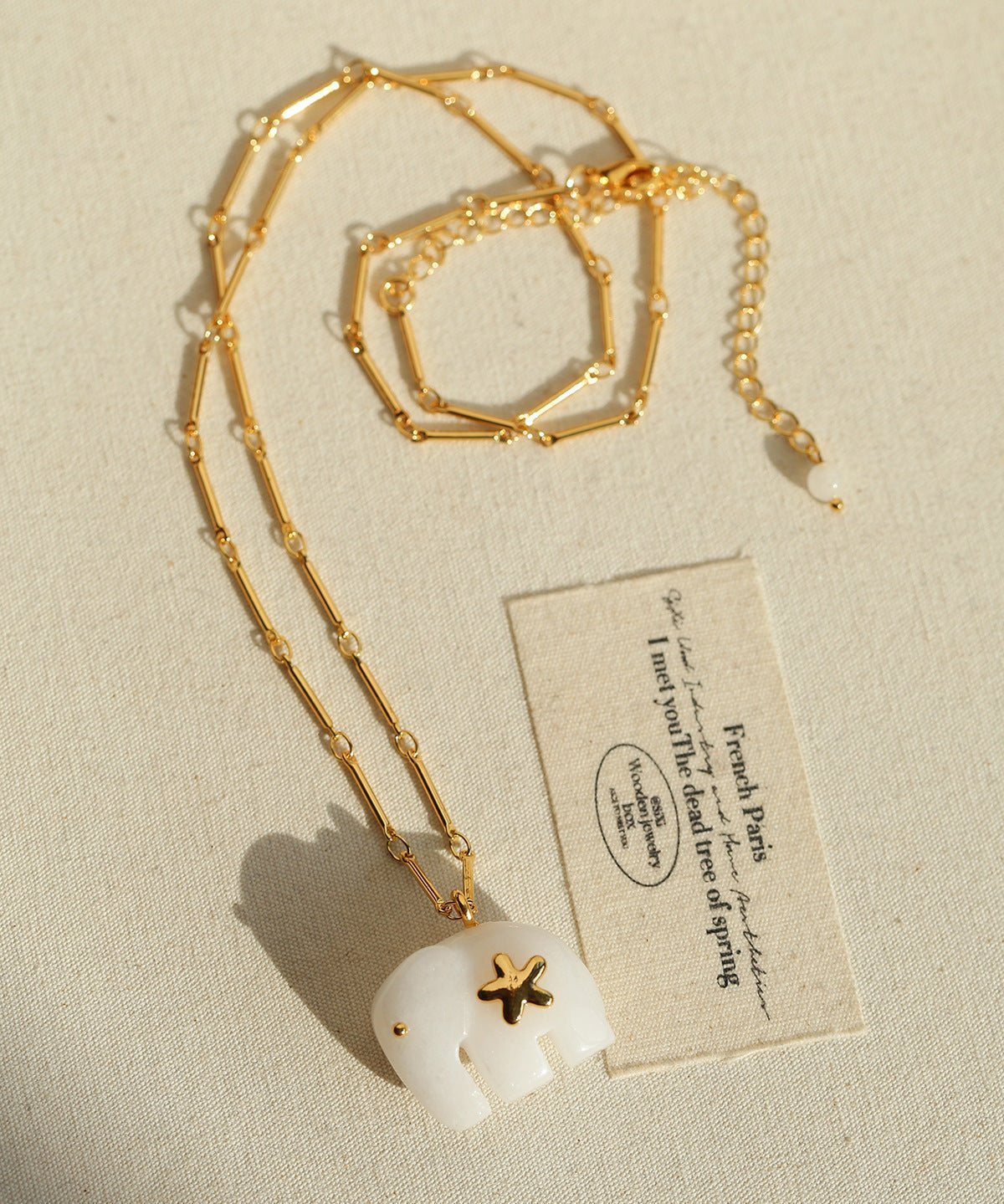 Auspicious Elephant Collection White Jade Elephant Pendant Chian Necklace - floysun