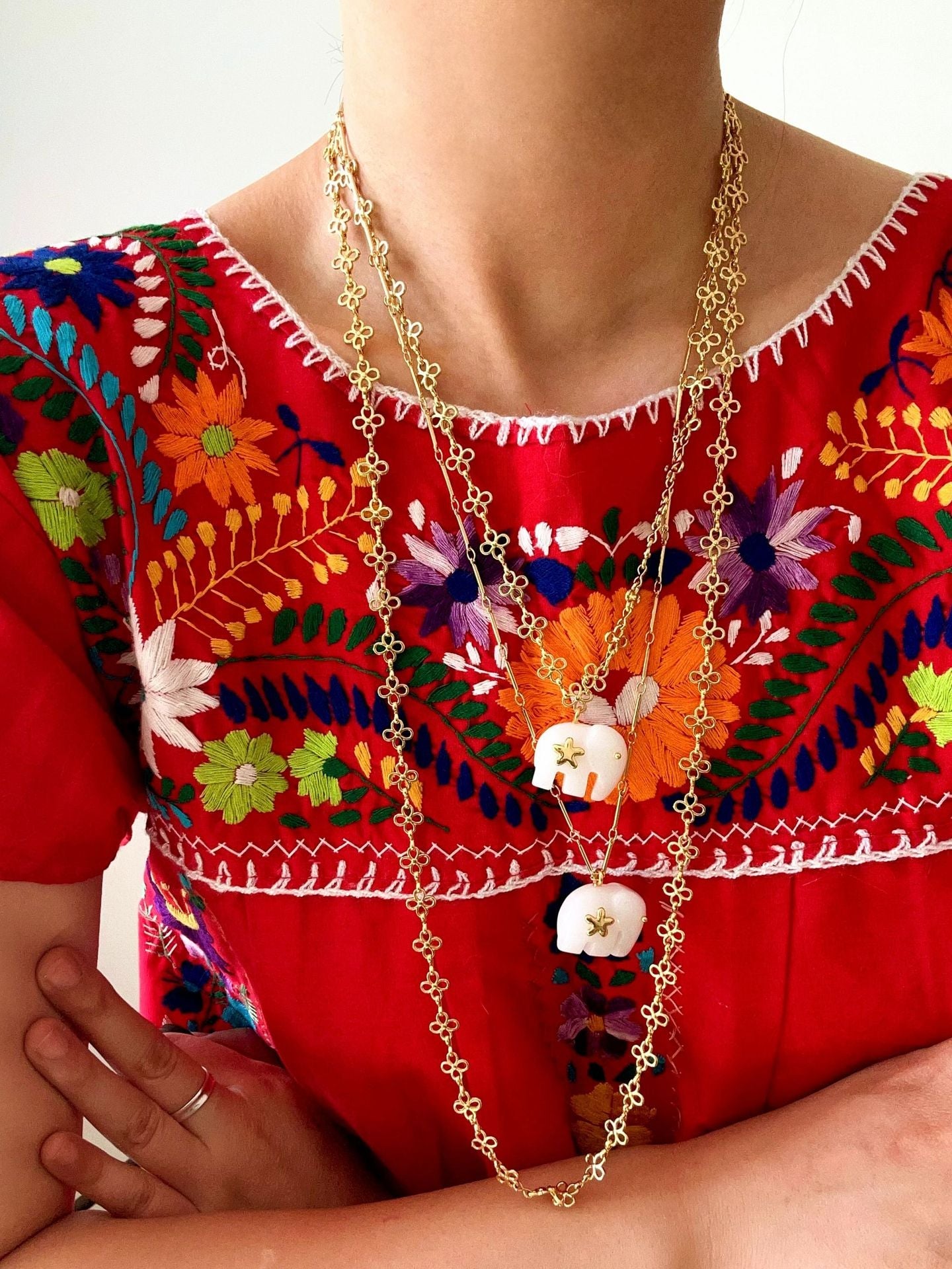 Auspicious Elephant Collection White Jade Elephant Pendant Chian Necklace - floysun