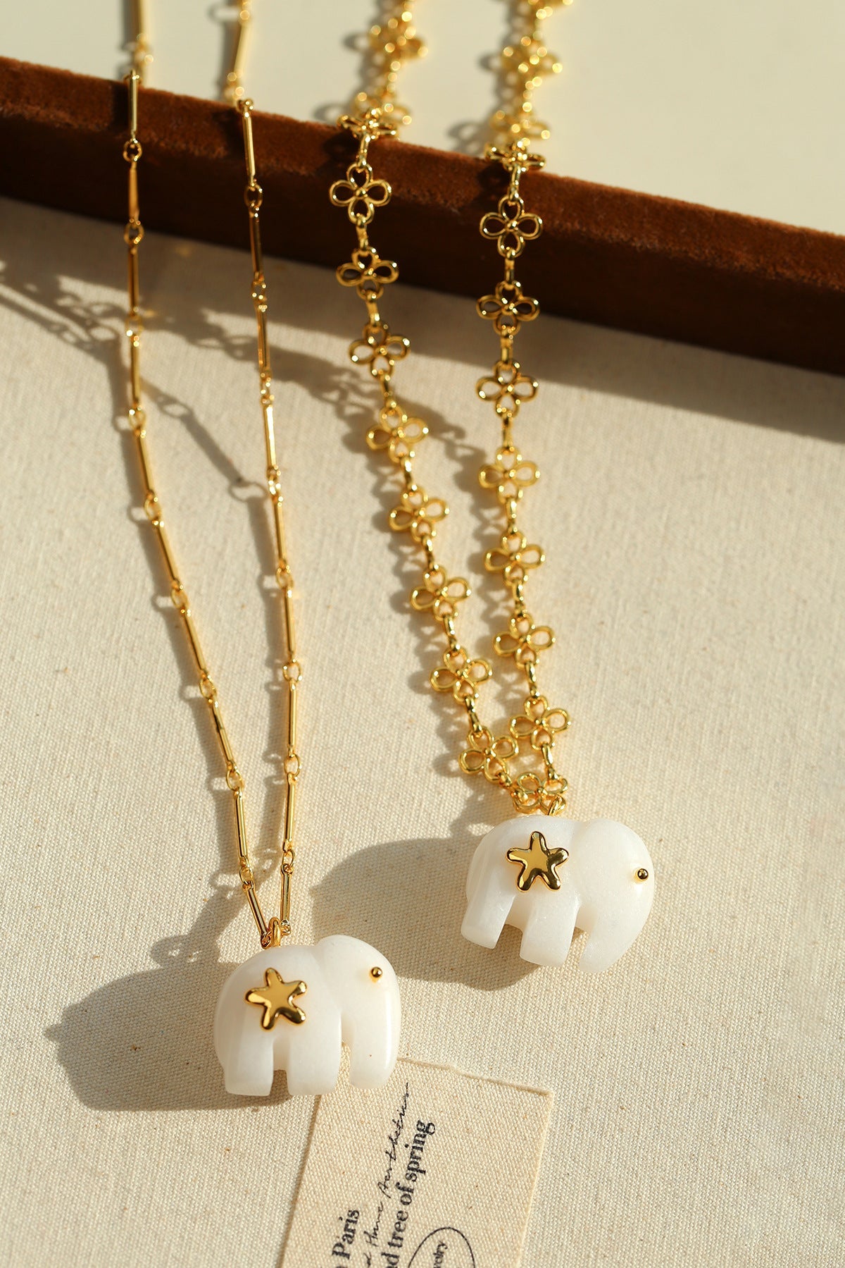 Auspicious Elephant Collection White Jade Elephant Pendant Chian Necklace - floysun