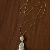 Baroque Pearl Floral Pendant Necklace | French Elegant Gold Chain - floysun