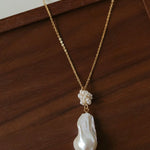 Baroque Pearl Floral Pendant Necklace | French Elegant Gold Chain - floysun