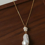 Baroque Pearl Floral Pendant Necklace | French Elegant Gold Chain - floysun