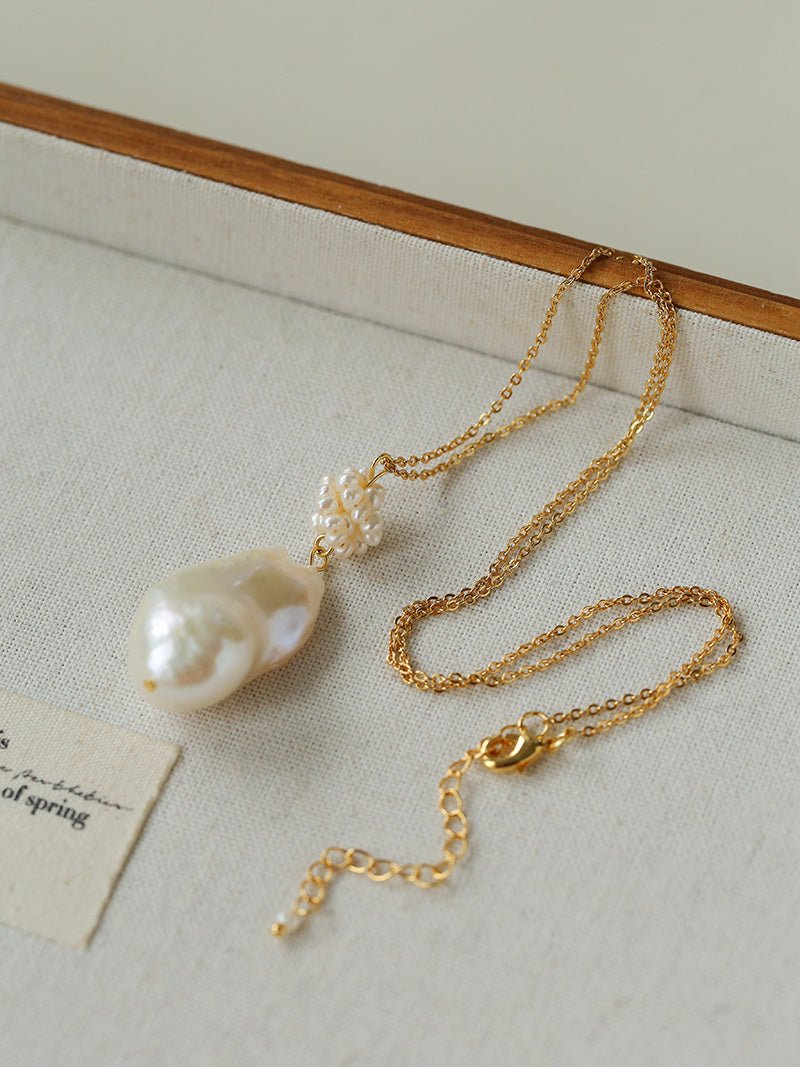 Baroque Pearl Floral Pendant Necklace | French Elegant Gold Chain - floysun