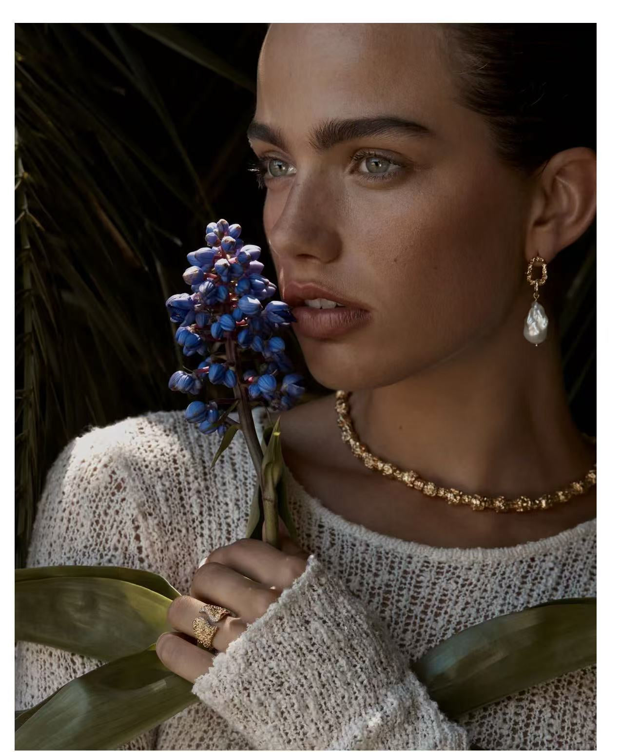 Baroque Pearl Molten Texture Hoop Earrings - floysun