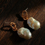 Baroque Pearl Molten Texture Hoop Earrings - floysun