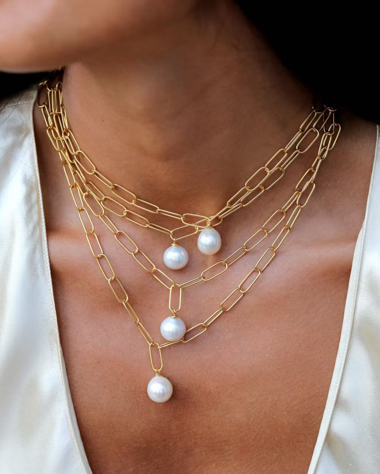 Baroque Pearl Toggle Necklace | Minimal Gold Chain Statement Piece - floysun