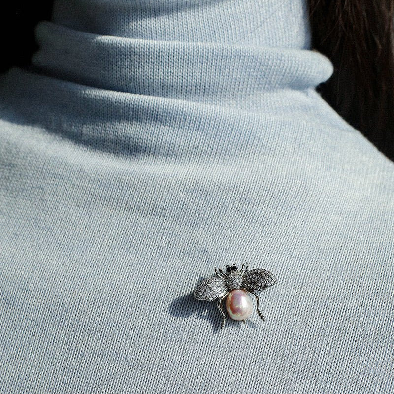 Bee & Pearl Brooch - floysun