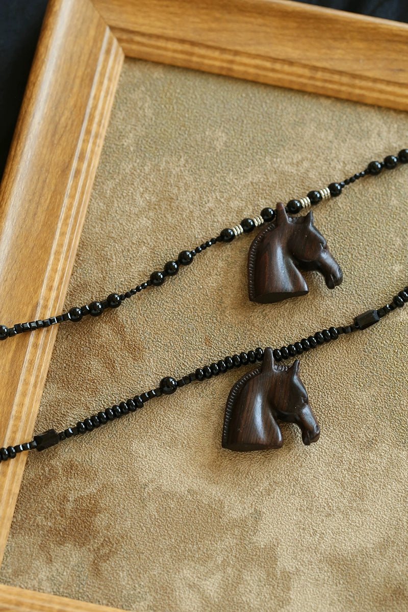 Black Ebony Horse Head Beaded Necklace - floysun