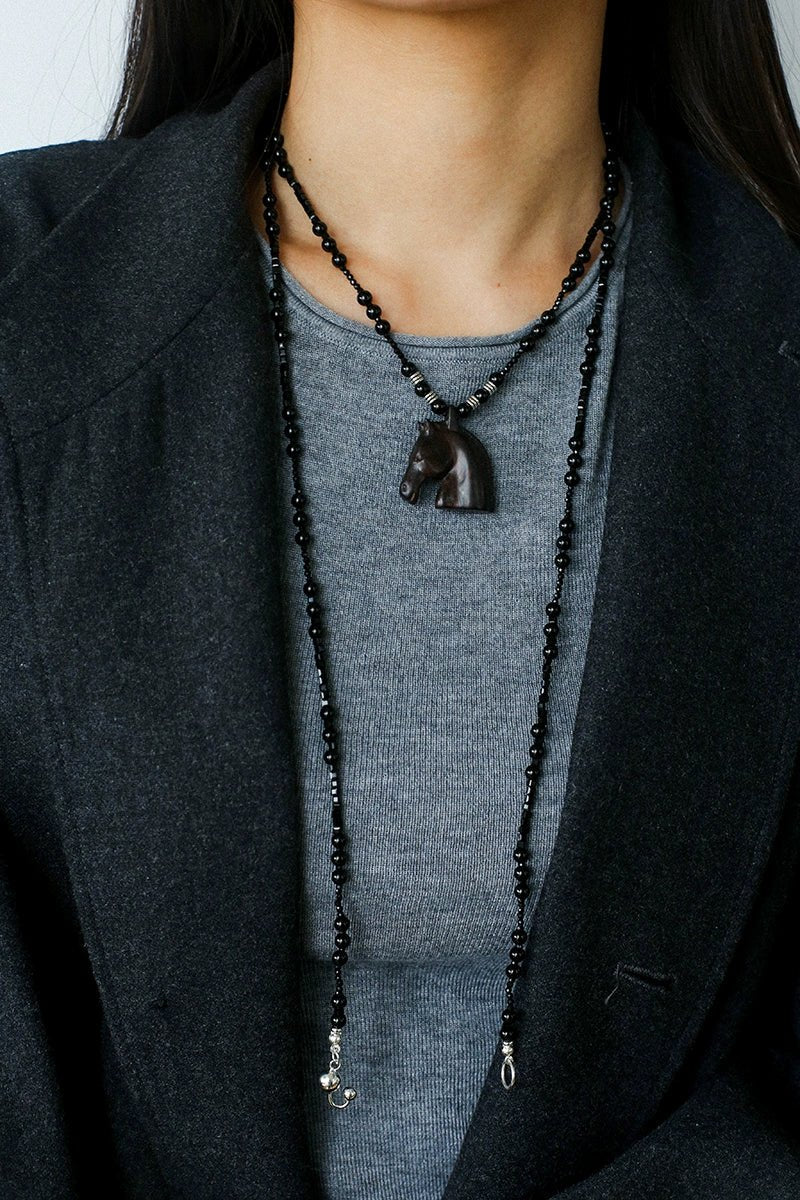 Black Ebony Horse Head Beaded Necklace - floysun