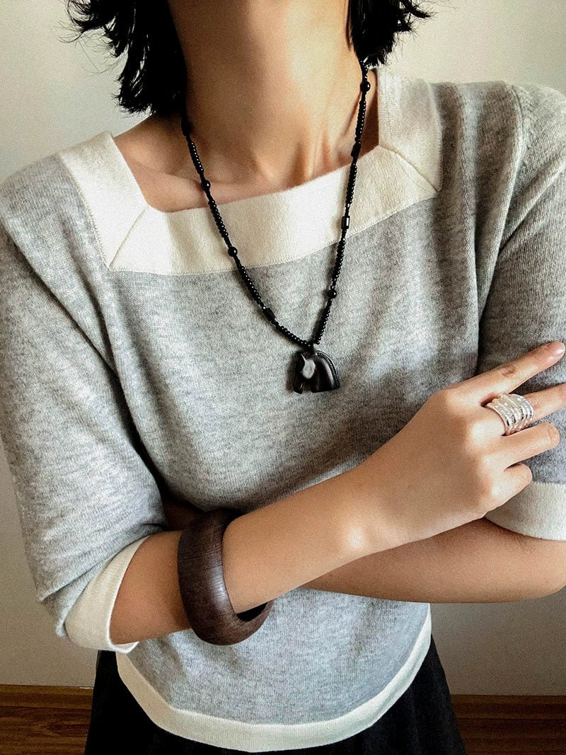 Black Ebony Horse Head Beaded Necklace - floysun