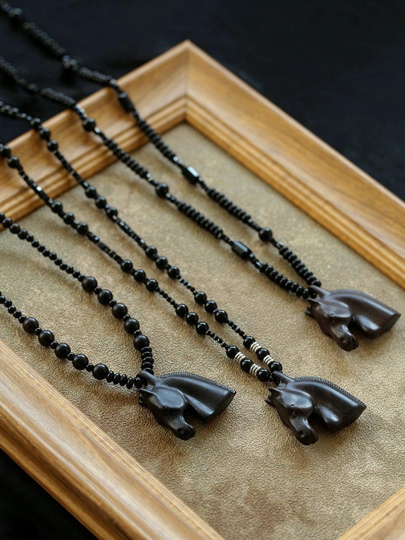 Black Ebony Horse Head Beaded Necklace - floysun