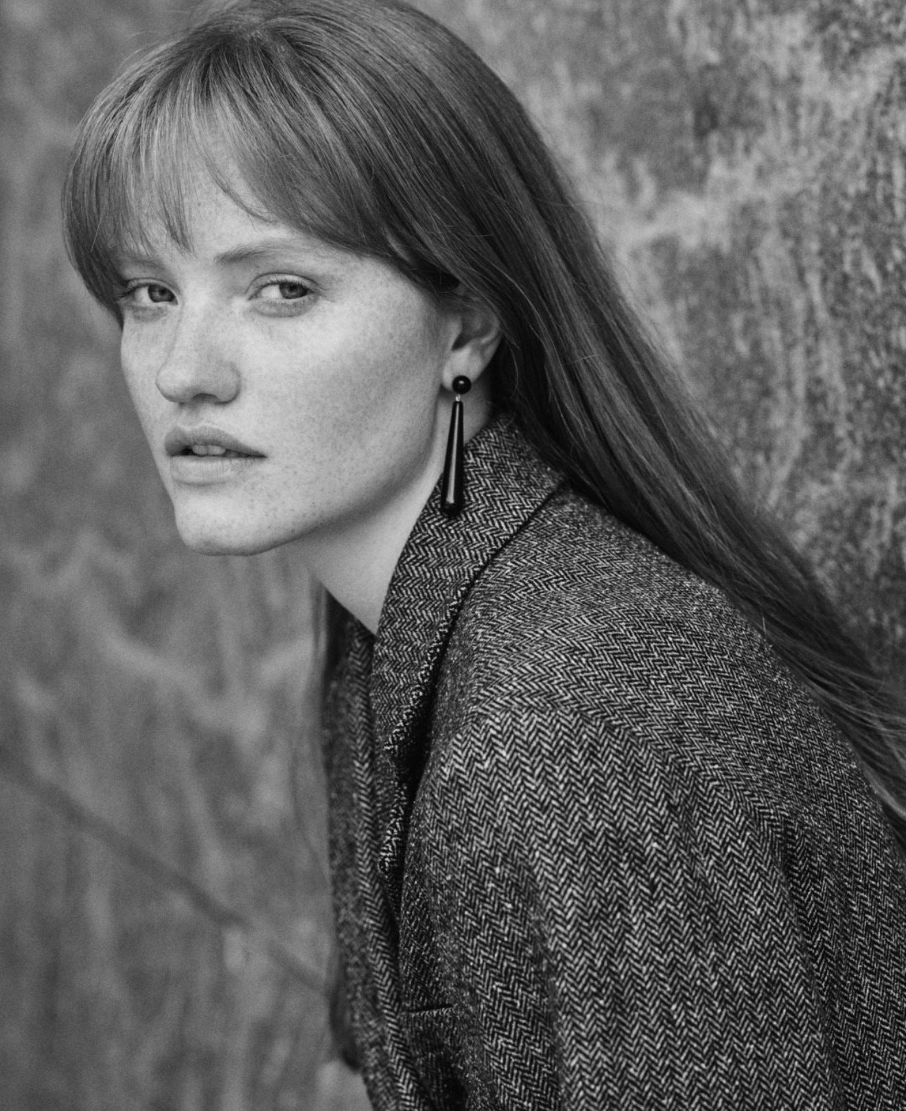 Black Enamel Geometric Bar Drop Earrings - floysun