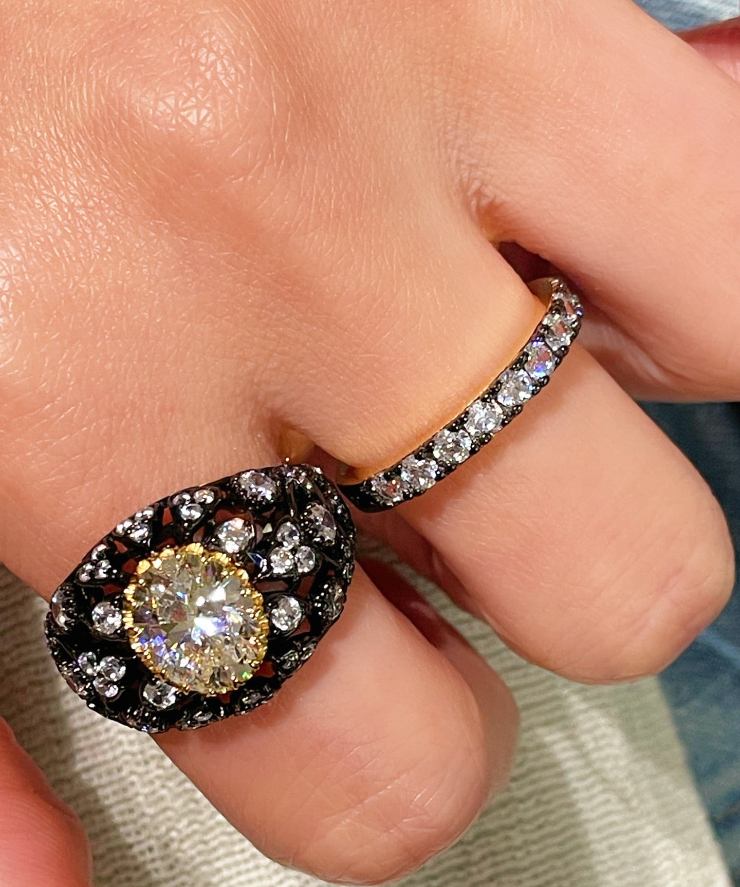 Black - Gold Gunmetal Pave Diamond Ring - floysun