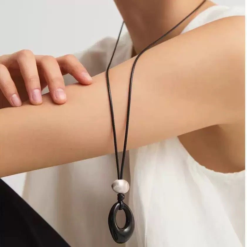 Black Wax Cord Irregular Black Onyx Hollow Pendant Necklace - floysun