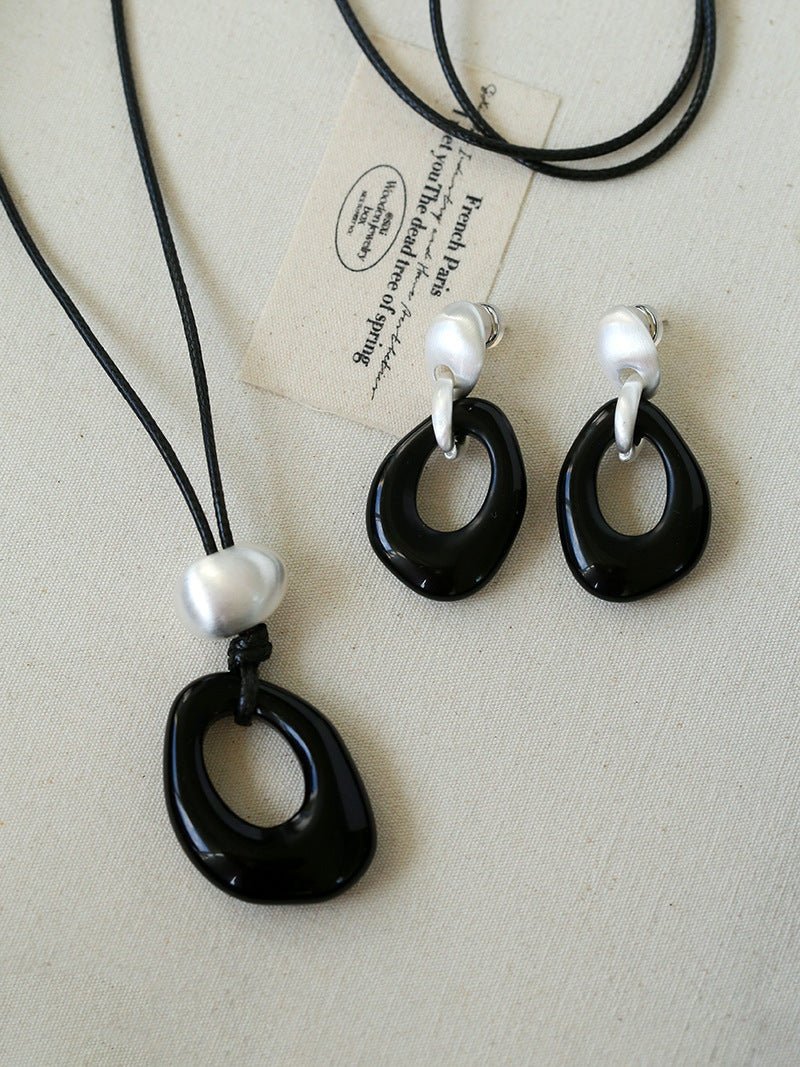 Black Wax Cord Irregular Black Onyx Hollow Pendant Necklace - floysun