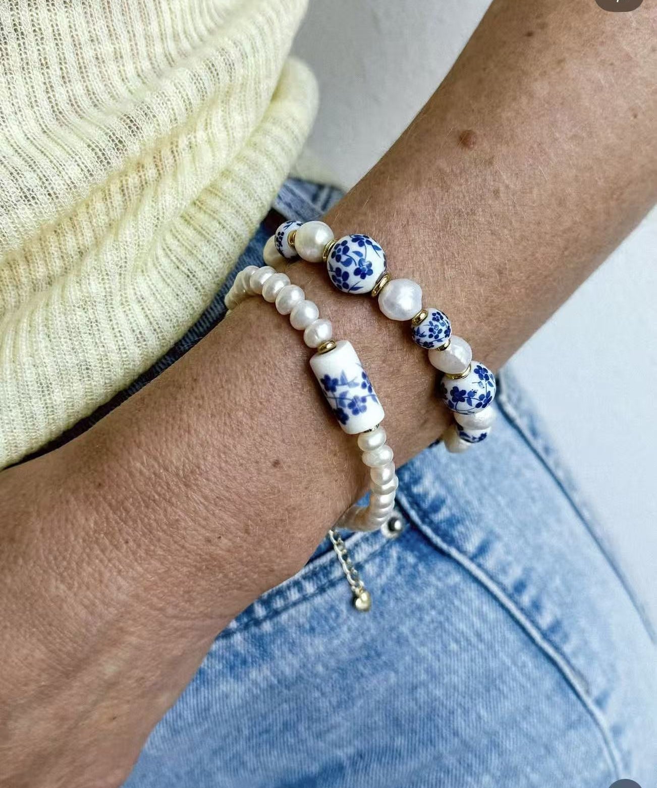 Blue and White Porcelain Freshwater Pearl Beaded Bracelet | Oriental Minimalist Luxury Jewelry - floysun